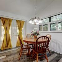 Welcome to this CHARMING, Move-In-Ready, 3-Bedroom, 2-Bath, 1 car-garage, block construction home ideally located in the heart of beautiful Tarpon Springs. Recent updates include a NEW ROOF July 2025 - Image# 7